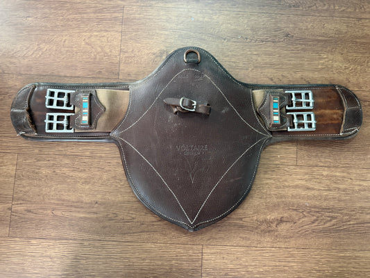 20" Voltaire Stud Girth