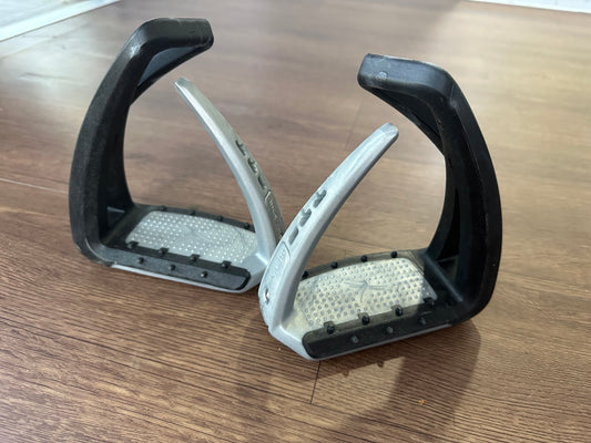 FreeJump Soft Up Lite Stirrups