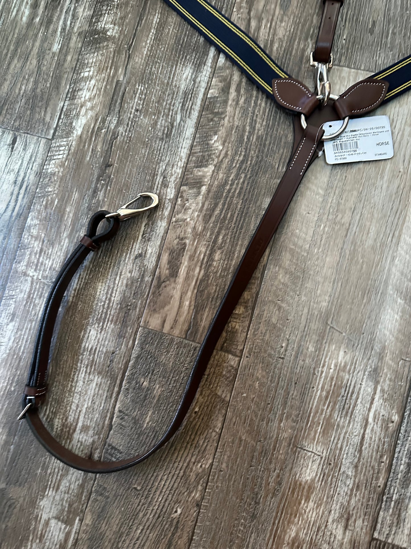 HDR Three Point Elastic Breastplate with running attachment